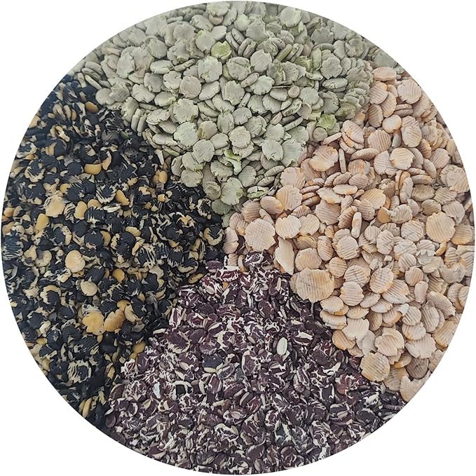 Mixed Pea Flakes for Small Herbivores - 10oz Treats, Ideal for Guinea Pigs, Chinchillas, Rabbits & Small Pets