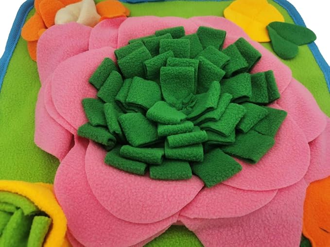 Rabbit Foraging Mat，Bunny Snuffle Mat for Hamsters Puzzle Toys Ferrets Interactive Feeding Mat for Guinea Pigs Hedgehog Chinchillas Small Animals Stress Relief (Green Pink)