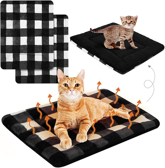 2 Pack Self Warming Cat Mat Self Heating Pad Bed Reversible Machine Washable Reflects Body Heat Warm Thermal Pet Pad Crate Blanket for Feral and Indoor Cat (Black, White,22'' X 18'',Plaid)