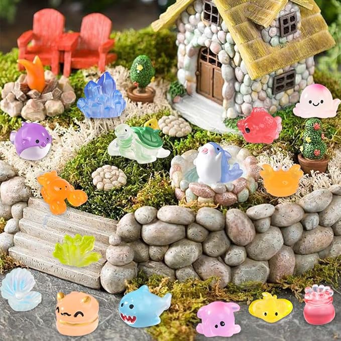 60PCS Luminous Mini Resin Animals 60 Styles Tiny Sea Animals Glow in The Dark Miniature Little Ocean Figures to Hide Small Plastic Animal for Party Favors Bag Fillers Garden Dollhouse Decor