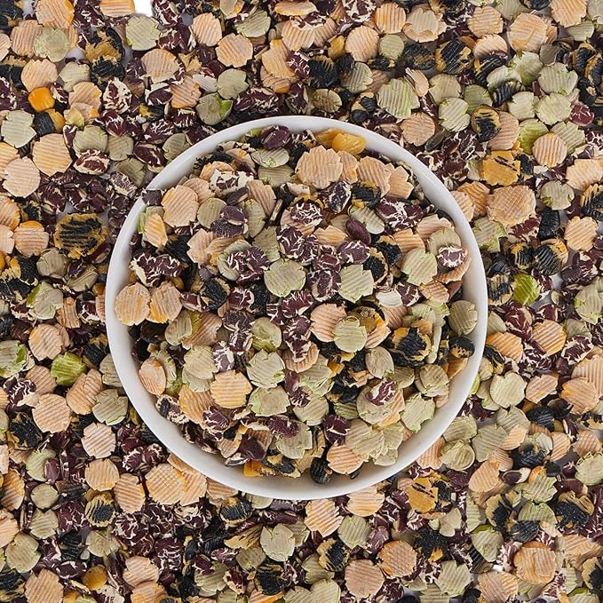 Mixed Pea Flakes for Small Herbivores - 10oz Treats, Ideal for Guinea Pigs, Chinchillas, Rabbits & Small Pets