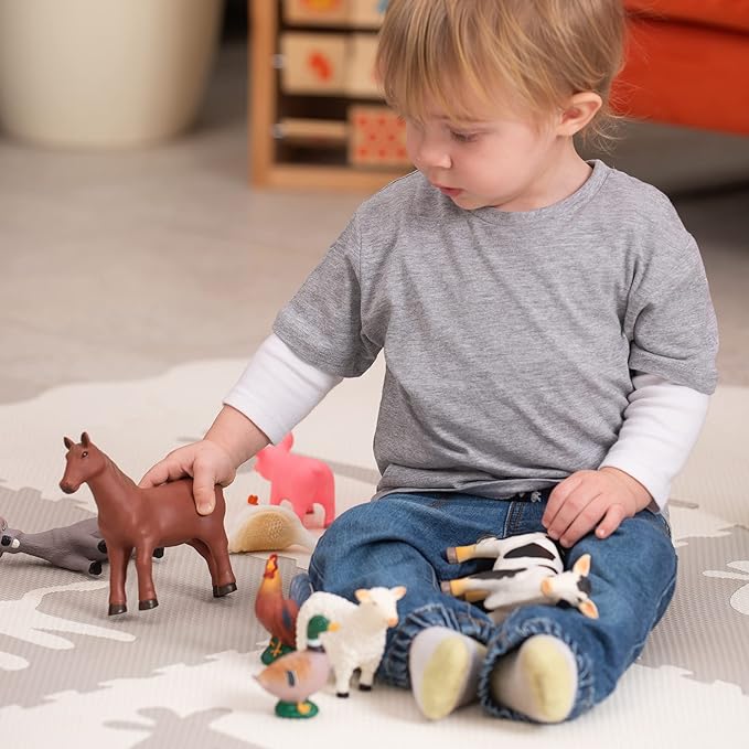 Learning Minds Set of 8 Jumbo Farm Animal Figures - Farm Animals for Toddlers Age 1-3 - Farm Toy for Kids Age 18 Months Plus - Animal Toys for Kids 1,2,3 Years Old