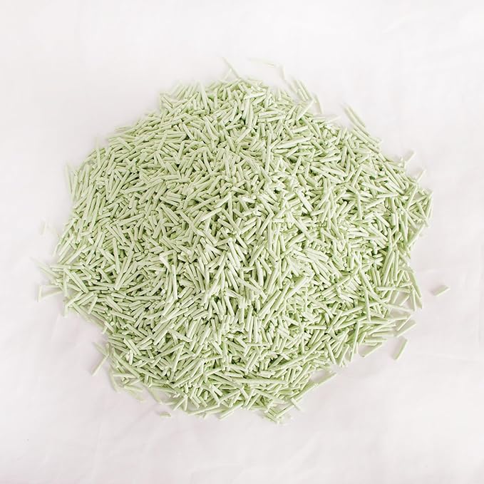 Tofu Cat Litter Green Tea 5.5 Lbs X 4 Bags, Flushable Clumping Fast Drying, Ultra Absorbent, Low Tracking Cat Litter 2mm Pellets.