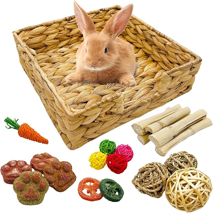 Hamiledyi Rabbit Grass Bed Natural Bunny Woven Hand Made House Comfortable Playhouse Winter Warm Hideaway Hut with Chew Toys for Chinchilla Guinea Pig Ferret Rat