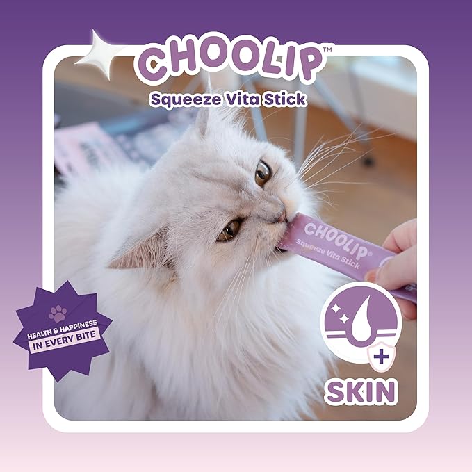 Squeeze Vita Stick Lickable Cat and Dog Treats – 7-Count Skin and Coat Support Sticks with Multivitamins, Soft Squeezable Paste for All Life Stages, Supporting Skin and Coat Health
