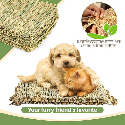 Sukh 4 PCS Rabbit Grass Mats - Natural Hay Woven Bunny Rabbit Bad Cage Mats Pet Bedding Cooling Sleeping Nesting & Toys for Hamster Bunny Chinchilla Guinea Pig Mouse Bird and Other Small Animals