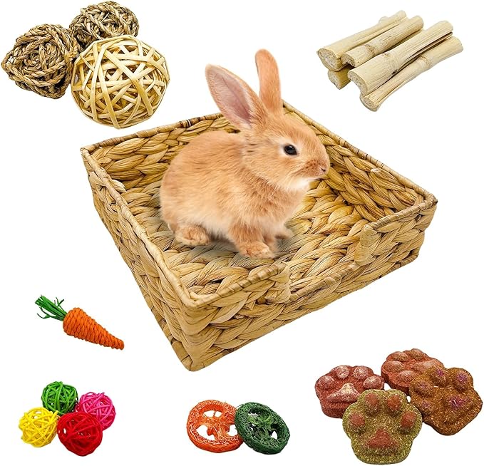 Hamiledyi Rabbit Grass Bed Natural Bunny Woven Hand Made House Comfortable Playhouse Winter Warm Hideaway Hut with Chew Toys for Chinchilla Guinea Pig Ferret Rat