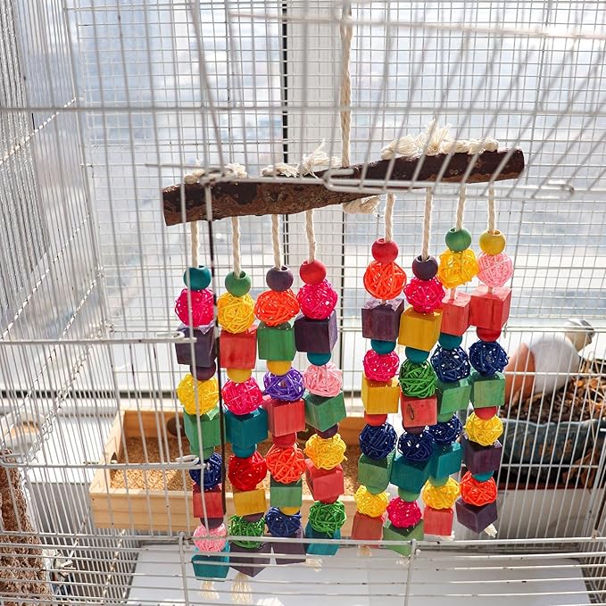 Bird Toys, Natural Bird Toys with Colorful Wooden Blocks, Bird Toys for Parrots, Bird Chew Toys for African Grey, Budgies, Cockatiels, Lovebirds, Conures, Quakers, Amazons, Small to Medium Birds