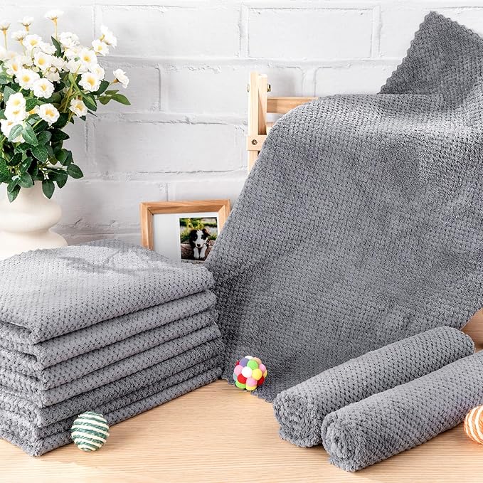 10 Pcs Guinea Pig Cage Liners Washable Rat Bedding for Guinea Pigs Controlling Absorbent Waterproof Pee Pads Blanket for Rabbits Hamster Small Animals Chinchilla(18 x 24 Inch,Gray)