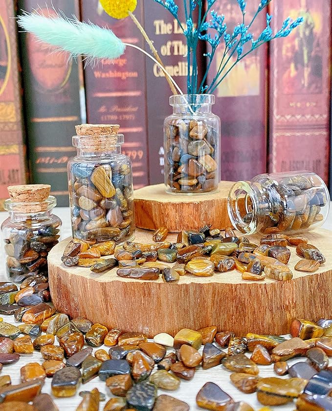 QINJIEJIE250g Tiger Eye Crystals Polished Rocks Tumbled Stones Chips Stone Crushed Quartz Crystal Natural Gem Gravel Home Decoration Succulent Plants Vase Filler Landscape Bottom Ornament 0.6lbs